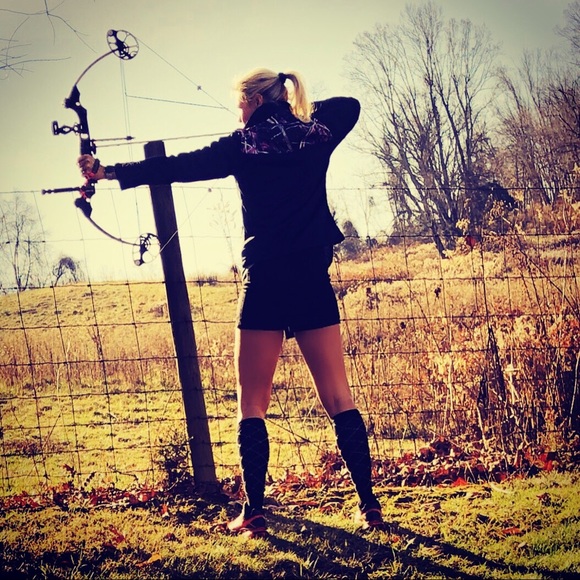 Meet your Posher, Jennifer - Picture 2 of 6